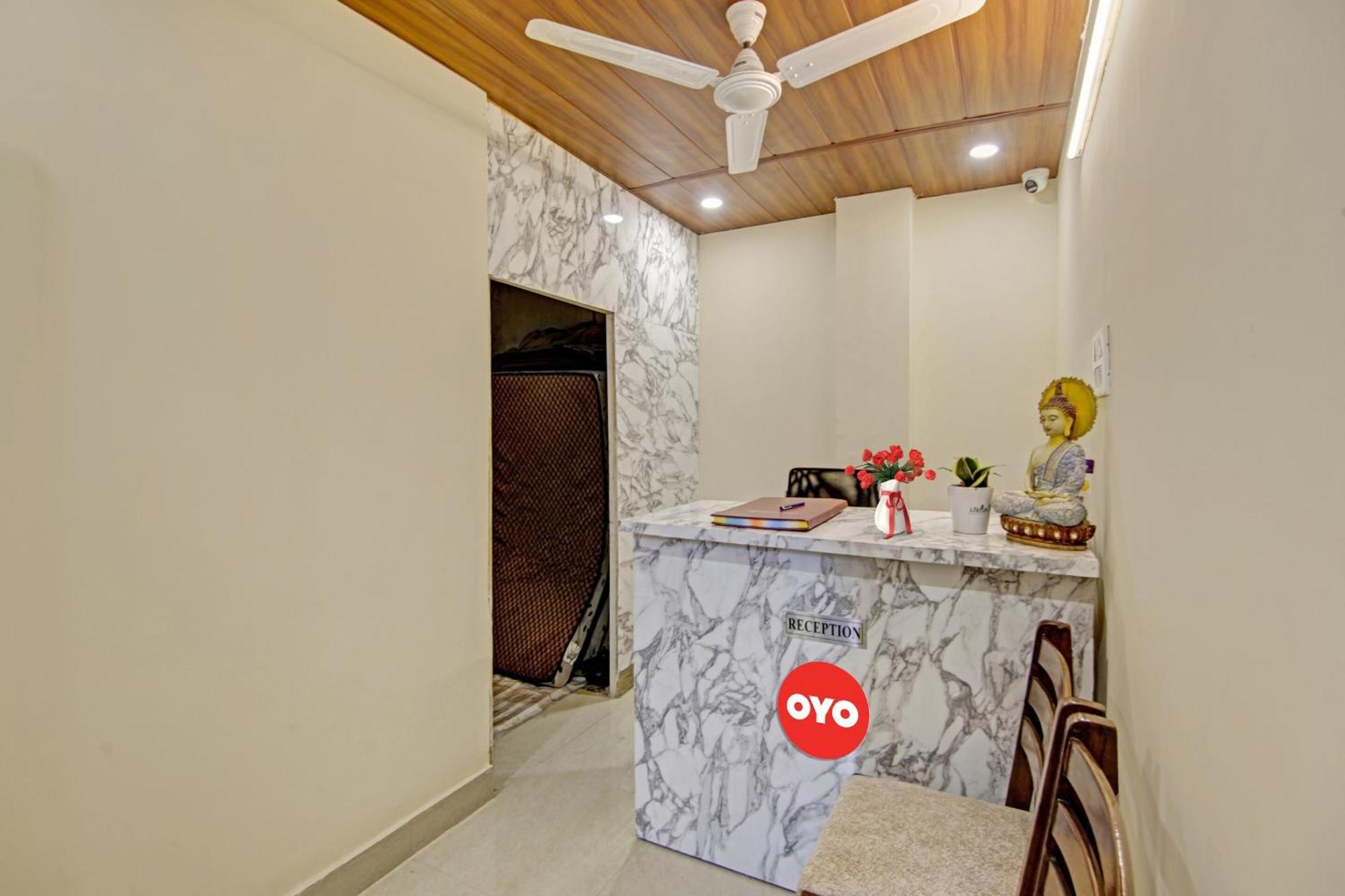 Oyo Flagship 80772 Hotel The Grand Rdc Ghaziabád Exteriér fotografie
