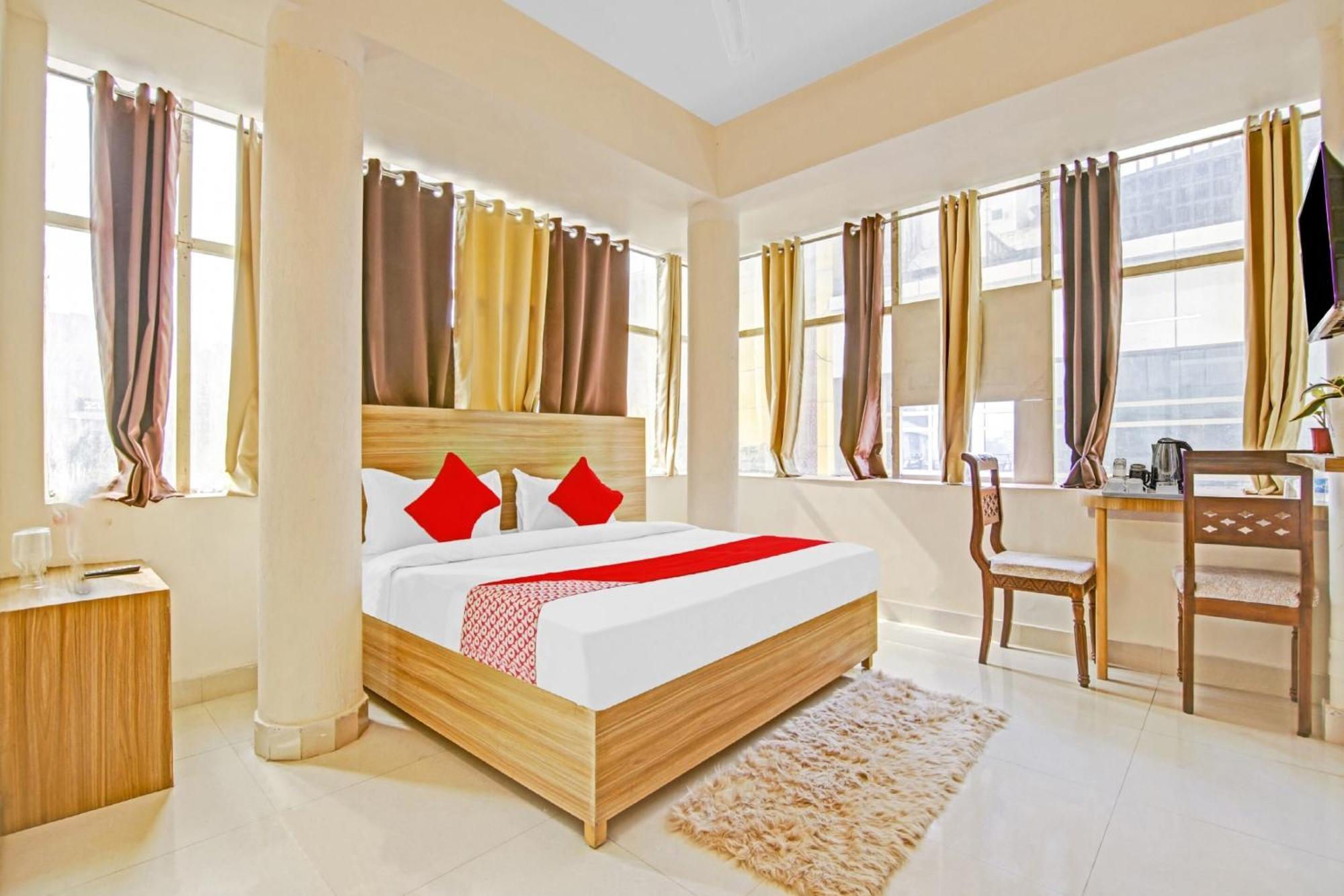 Oyo Flagship 80772 Hotel The Grand Rdc Ghaziabád Exteriér fotografie